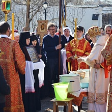 В Светлую пятницу епископ Орехово-Зуевский Пантелеимон совершил богослужение в Обители