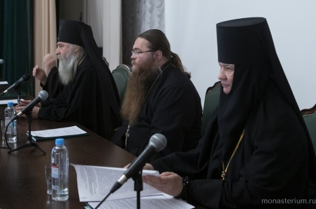 Синодальный отдел по монастырям и монашеству провел в Троице-Сергиевой лавре собрание ответственных за работу с монастырями в епархиях