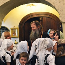 Ученики Елизаветинской гимназии начали новый учебный год с молитвы 