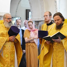Апостольский пост завершился в Обители торжественной праздничной литургией  