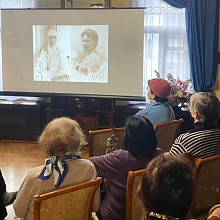 Более 100 гостей ежемесячно посещают Дом-музей Великой княгини Елизаветы Федоровны по программе «Московское долголетие»