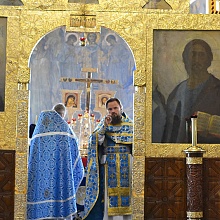 Богослужение в день праздника Успения Пресвятой Богородицы в Марфо-Мариинской обители