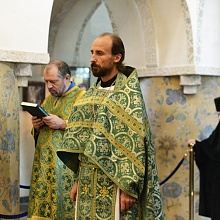 Богослужение в день памяти преподобного Серафима Саровского в Марфо-Мариинской обители