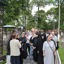 Сестры Марфо-Мариинской обители милосердия посетили Новоспасский и Донской монастыри города Москвы