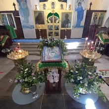 Богослужение в праздник Святой Троицы в Марфо-Мариинской обители