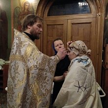 Светлана, подопечная Патронажной службы, приняла Святое Крещение