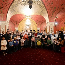 Святейший Патриарх Кирилл встретился с сотрудниками и подопечными социальных проектов Обители и православной службы помощи «Милосердие»