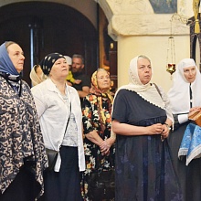Апостольский пост завершился в Обители торжественной праздничной литургией  
