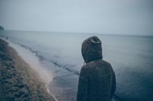 Психолог, психотерапевт или священник: к кому обращаться при депрессии?